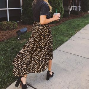 Who What Wear by Target Leopard Slip Skirt Sz 4